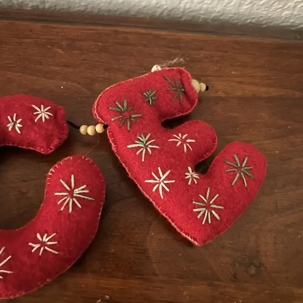Vintage Plush Christmas Peace Banner Red Felt Embroidered Wood Beads 14”
